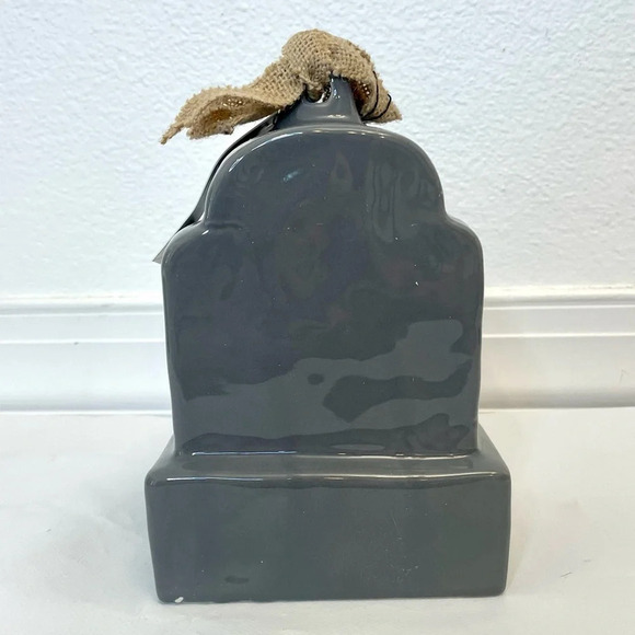 Rae Dunn Grey Tombstone Nine Lives Birdhouse Bird Feeder Halloween Decor New - Picture 7 of 9